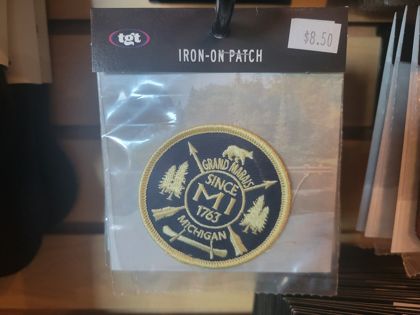 Embroidered patches Grand Marais