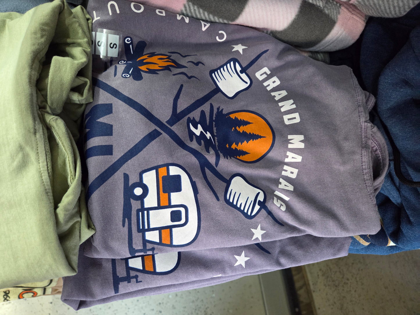Apex long sleeve hooded shirt