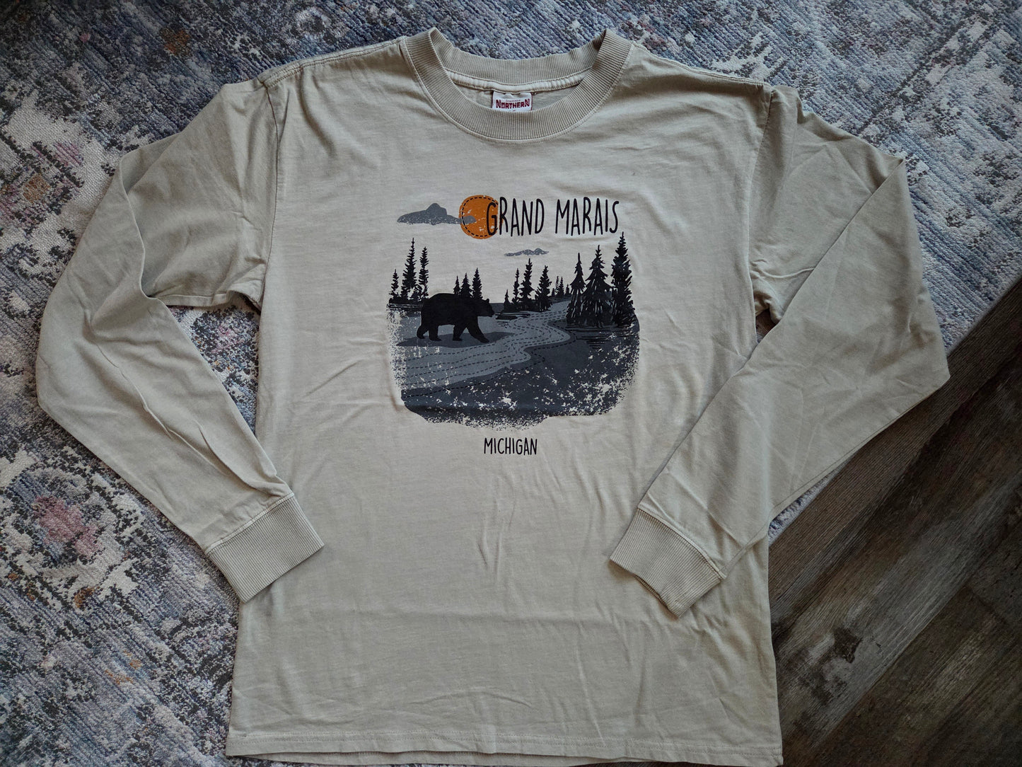 Long sleeve shirt
