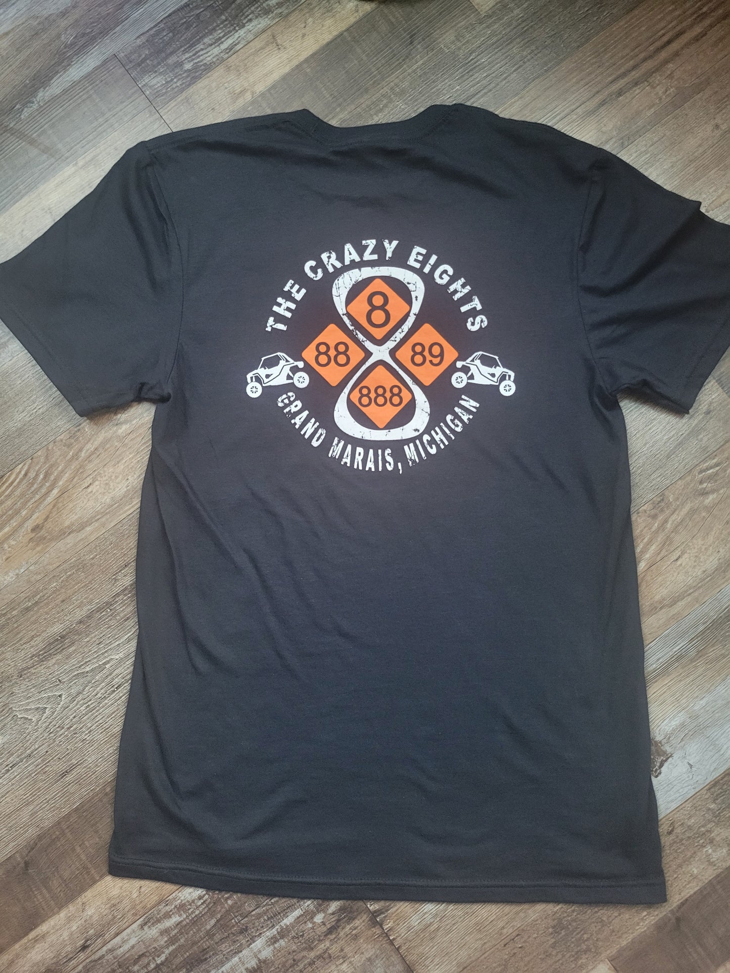 Crazy Eights side by side short sleeve