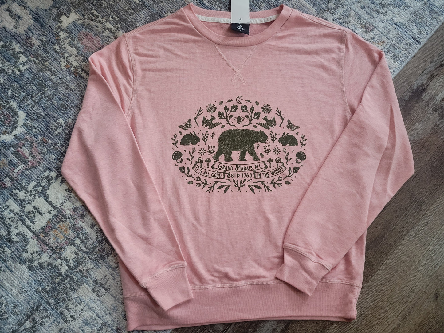 Antique rose crew sweatshirt