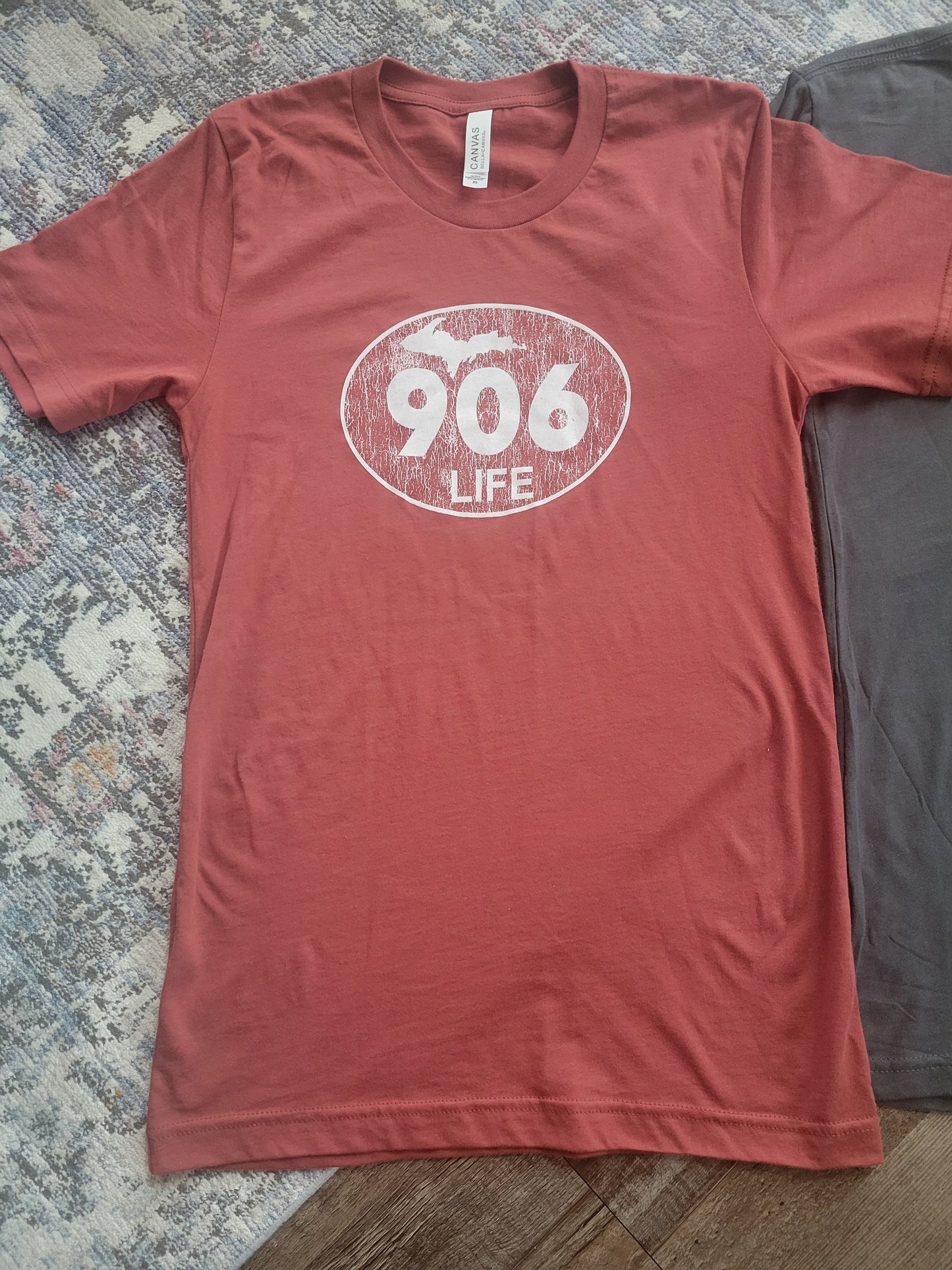 906 life short sleeve shirt