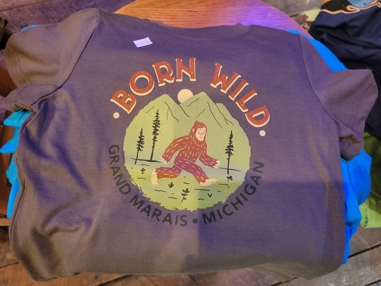 Born Wild - Kid short sleeve t shirt
