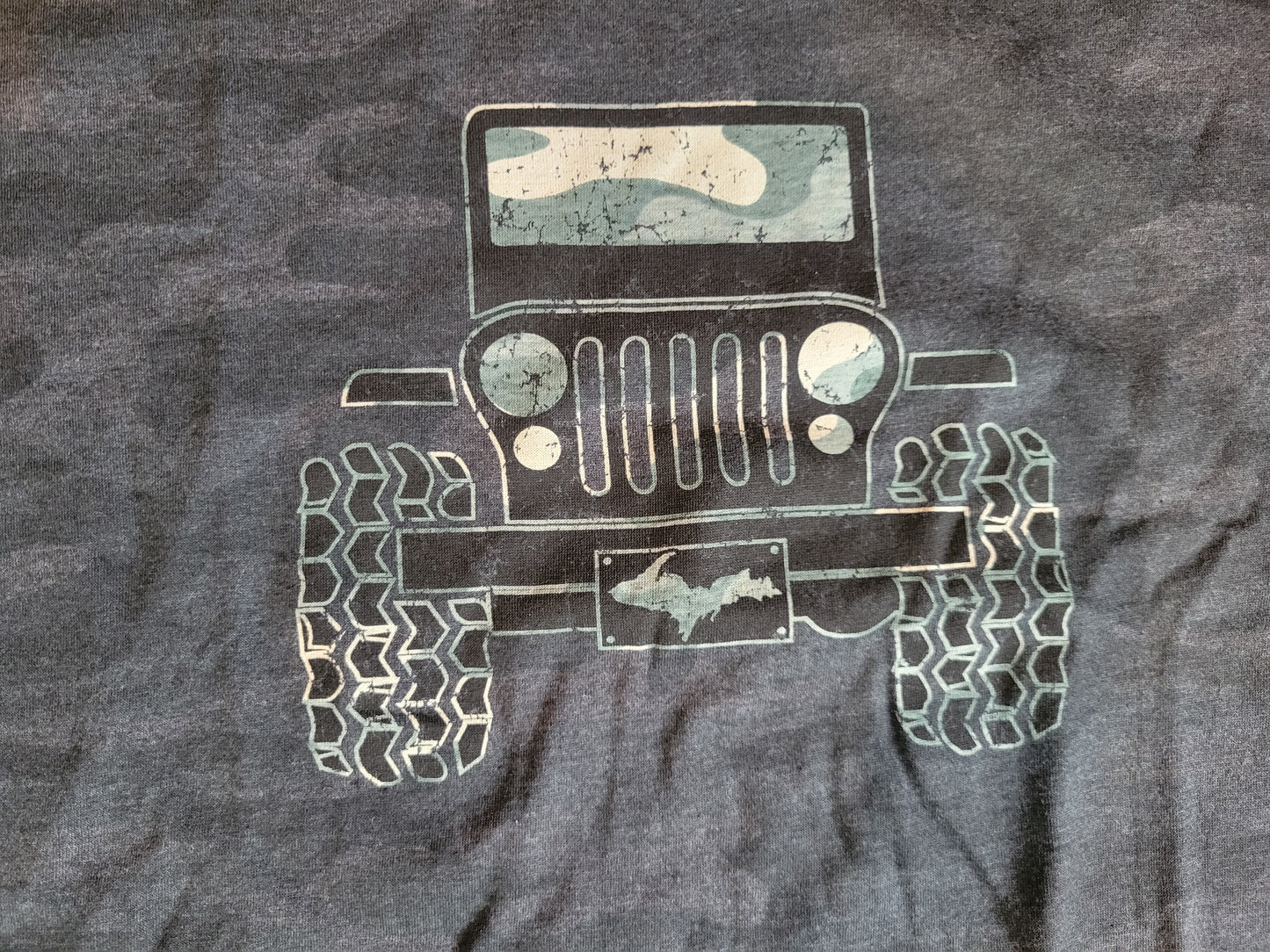 Jeep and U.P. short sleeve shirt
