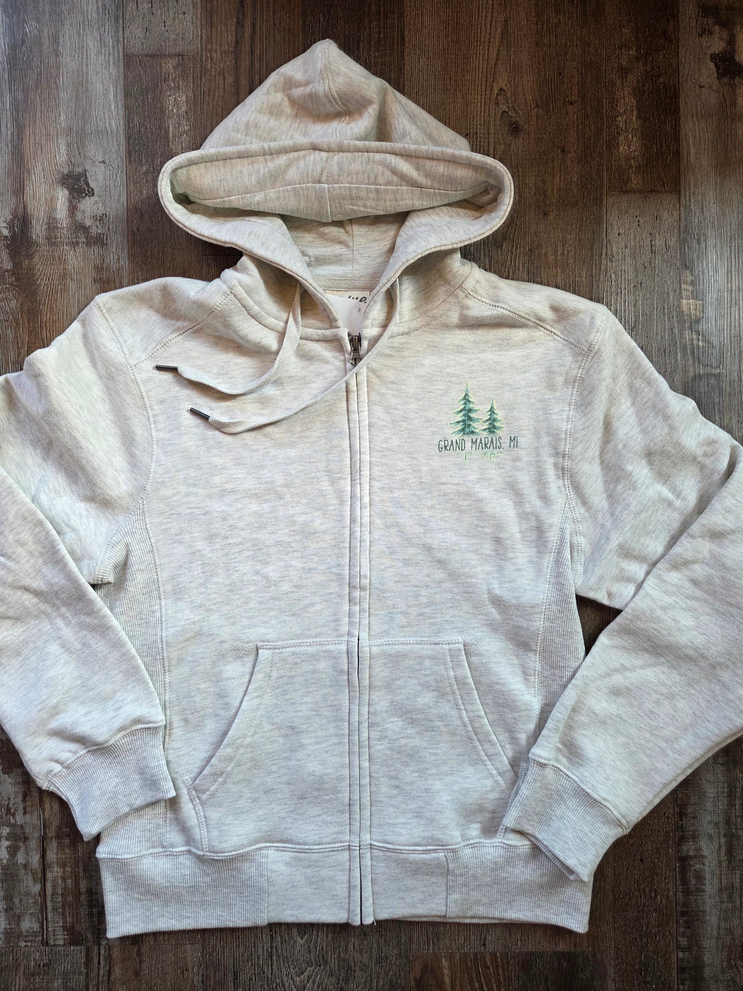 Hoodie with loons on back