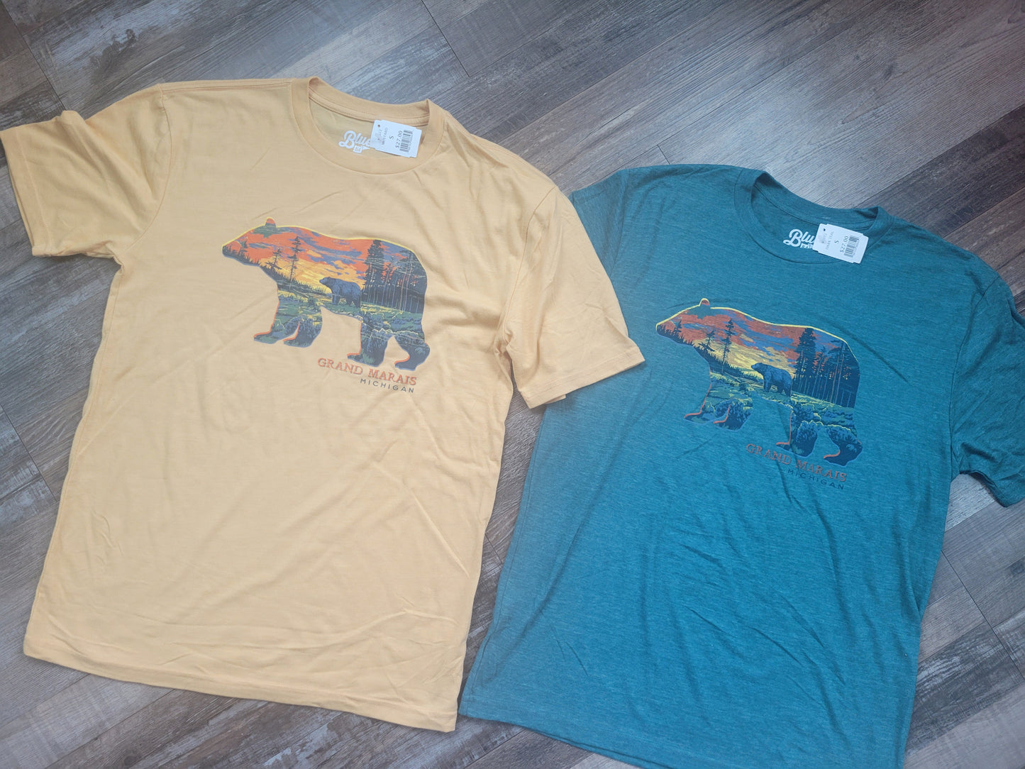 Bear in pines short sleeve