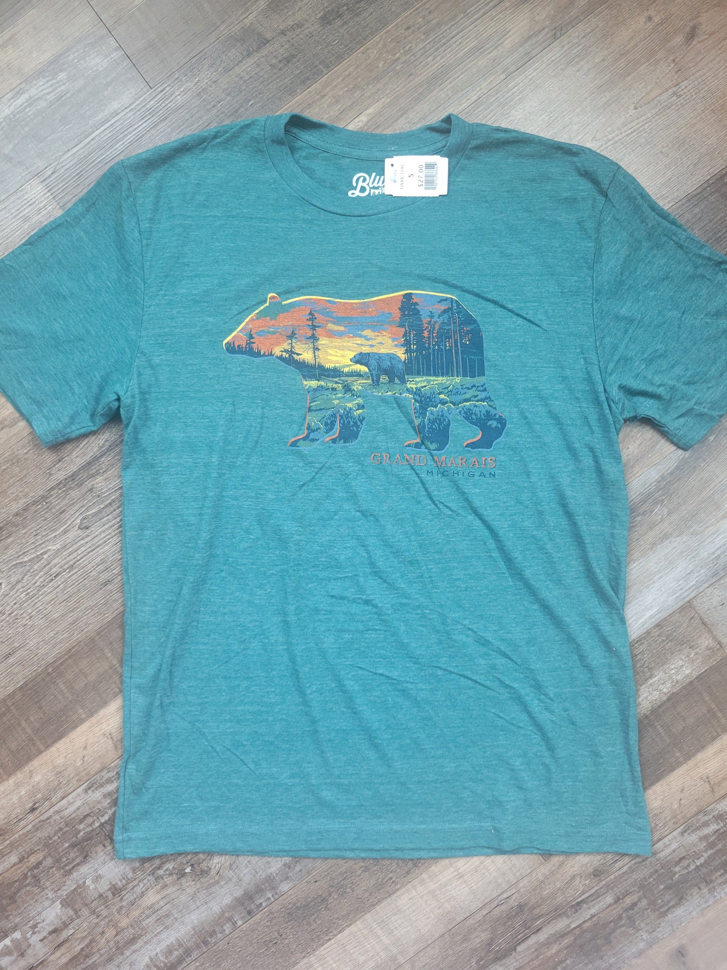 Bear in pines short sleeve