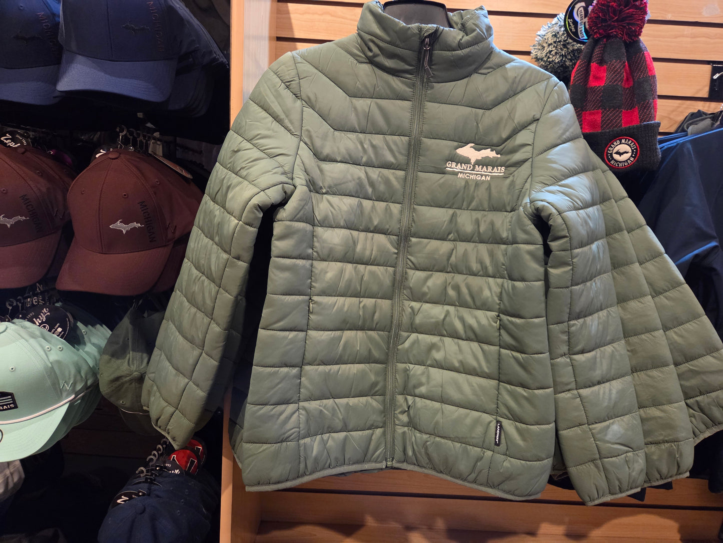Ladies puffer jacket