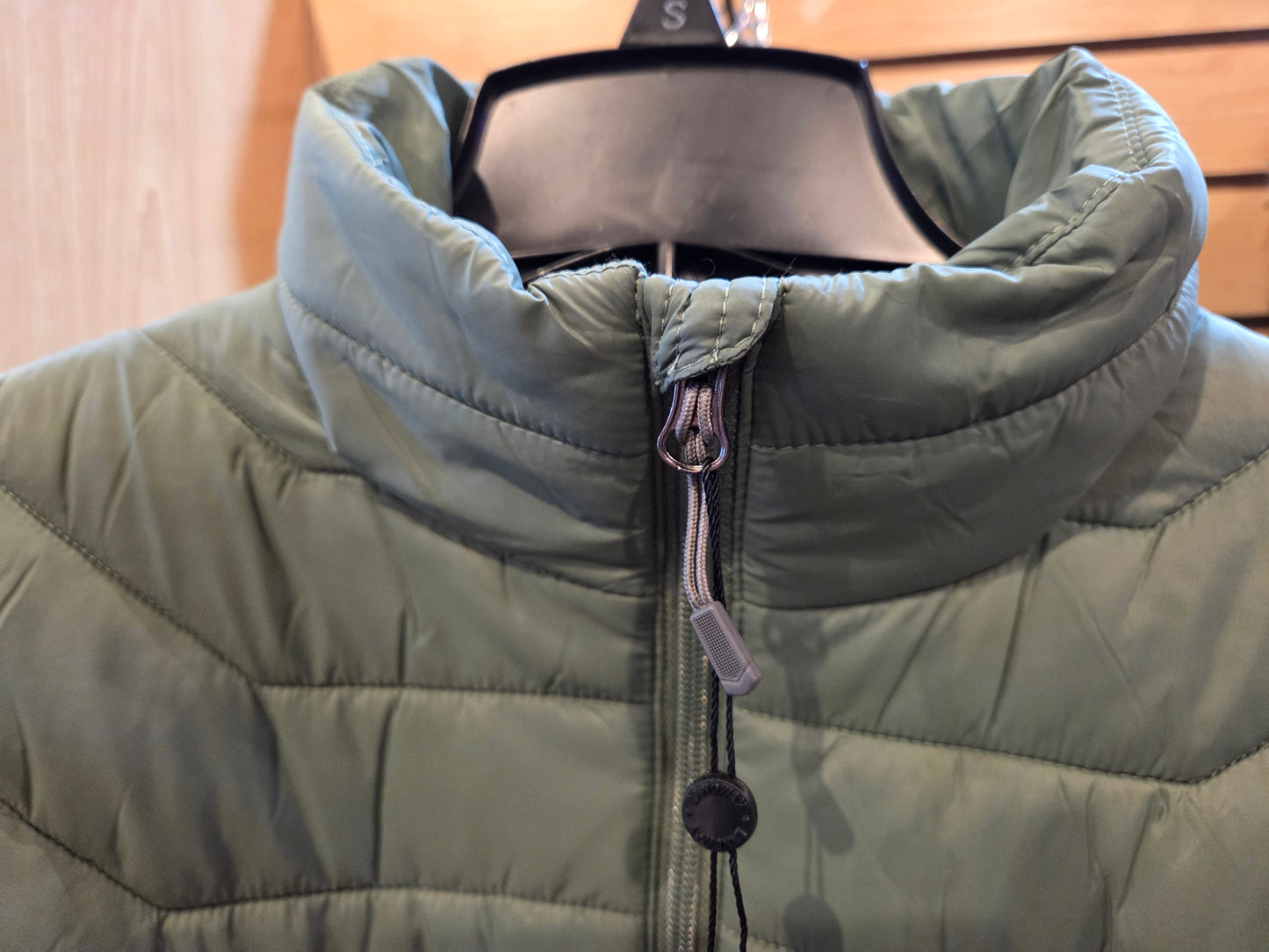 Ladies puffer jacket