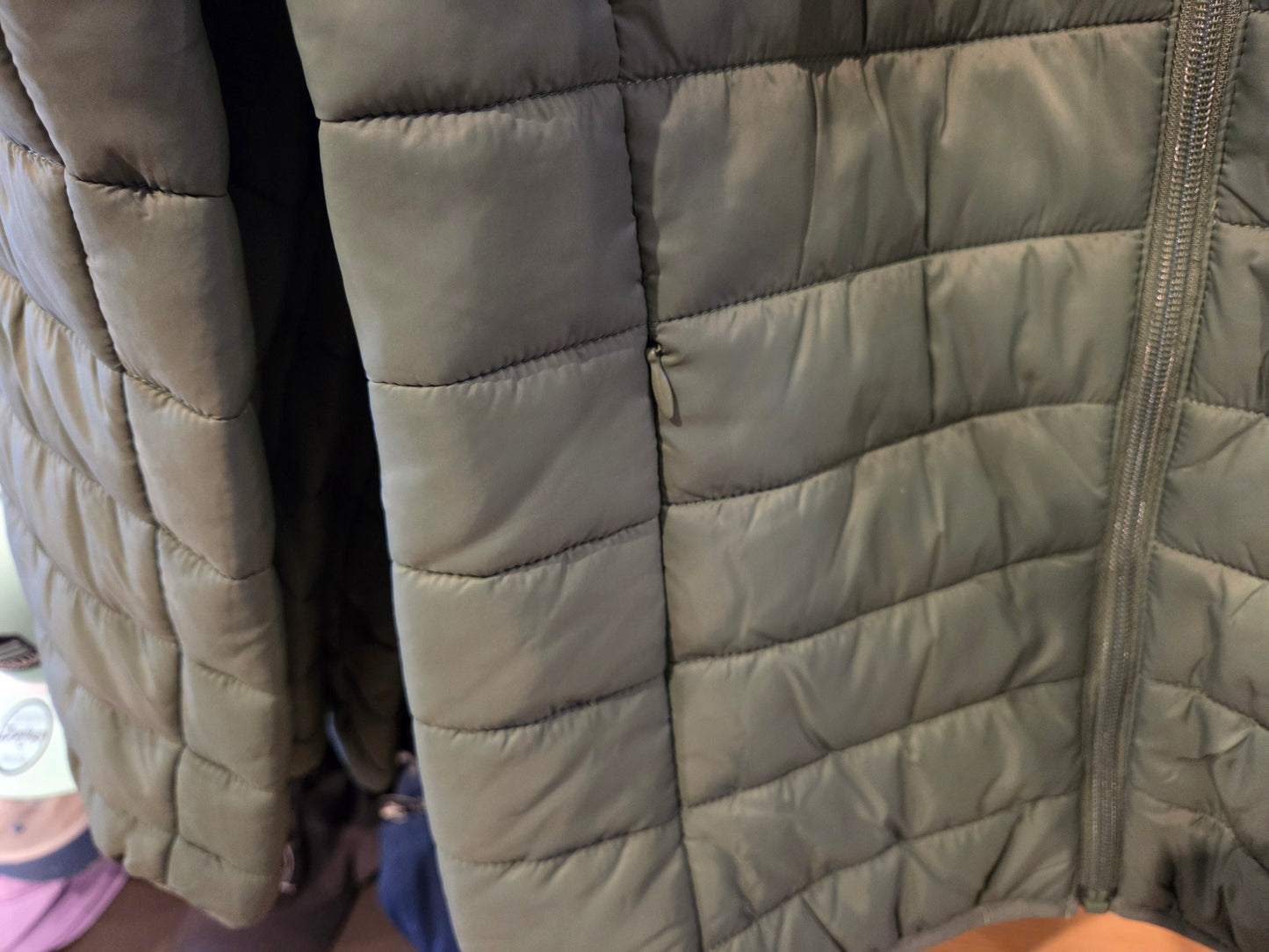 Ladies puffer jacket