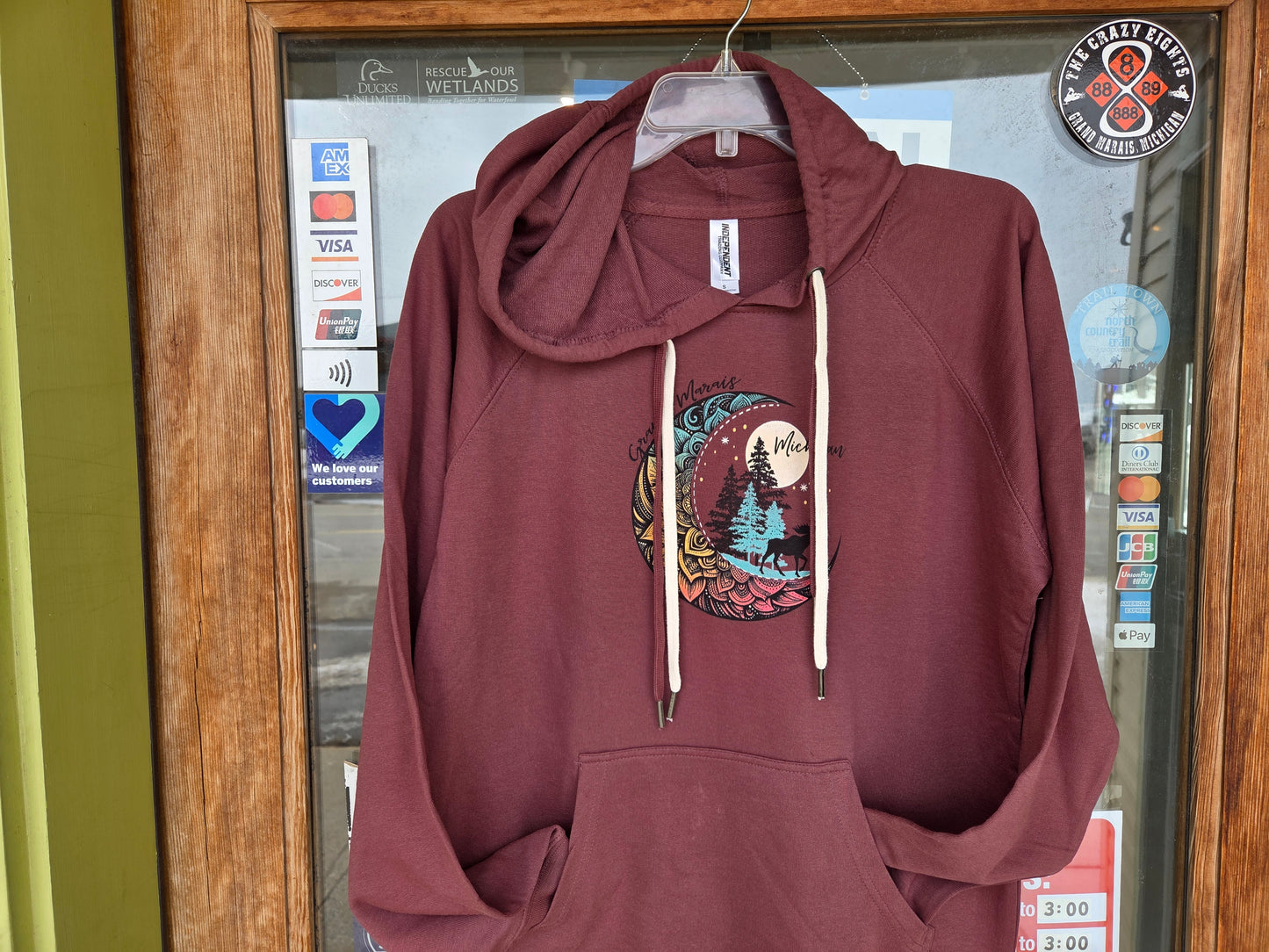 Lightweight hoodie - port color