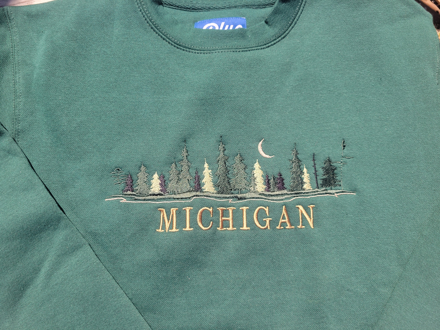 Forest green crew sweatshirt