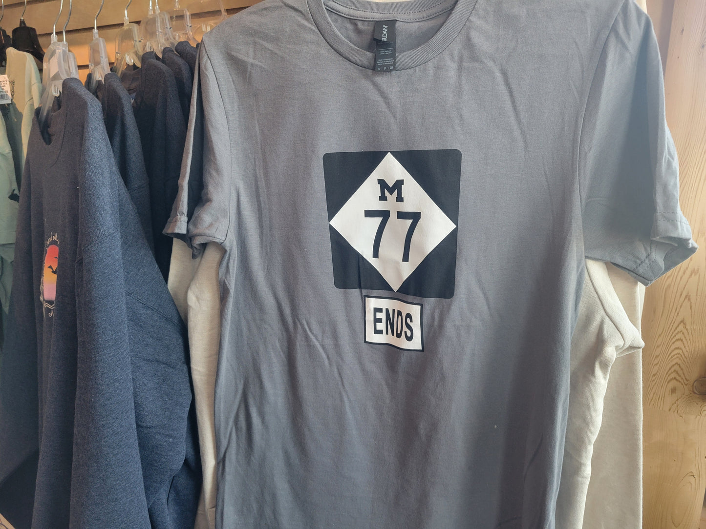 77 ends short sleeve gray