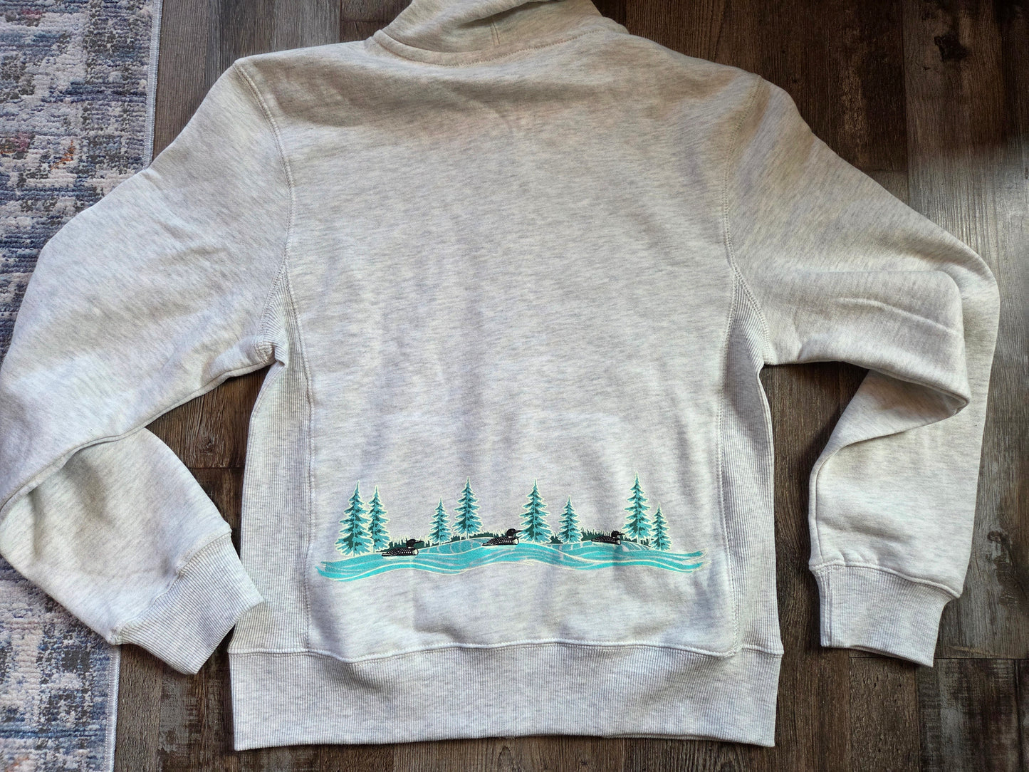 Hoodie with loons on back