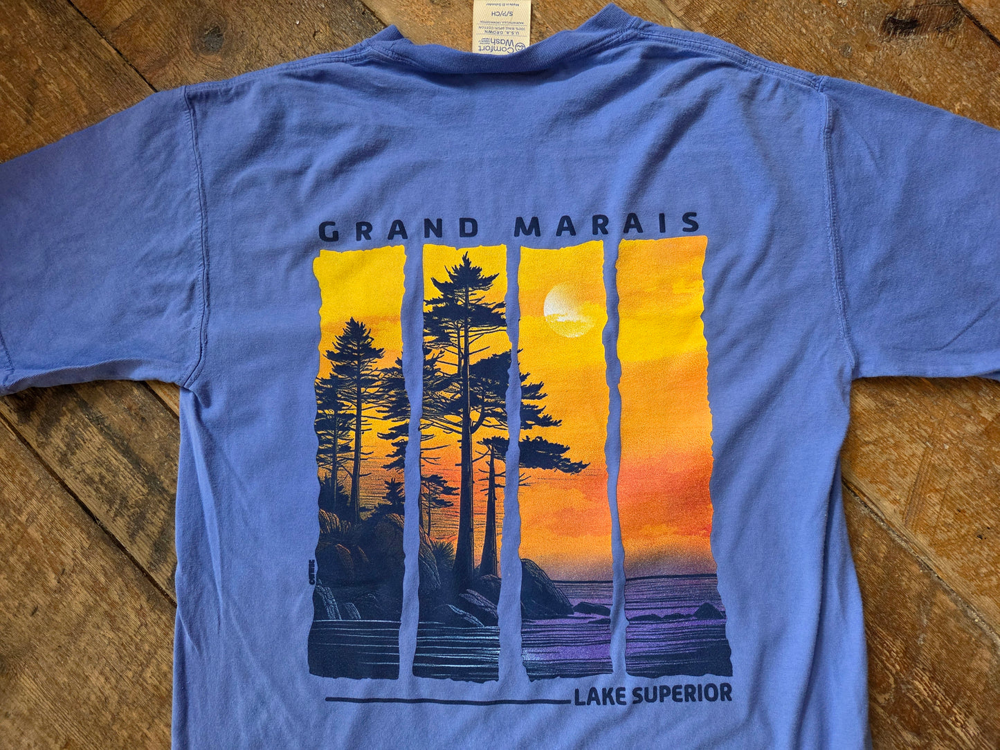 Woods sunset short sleeve