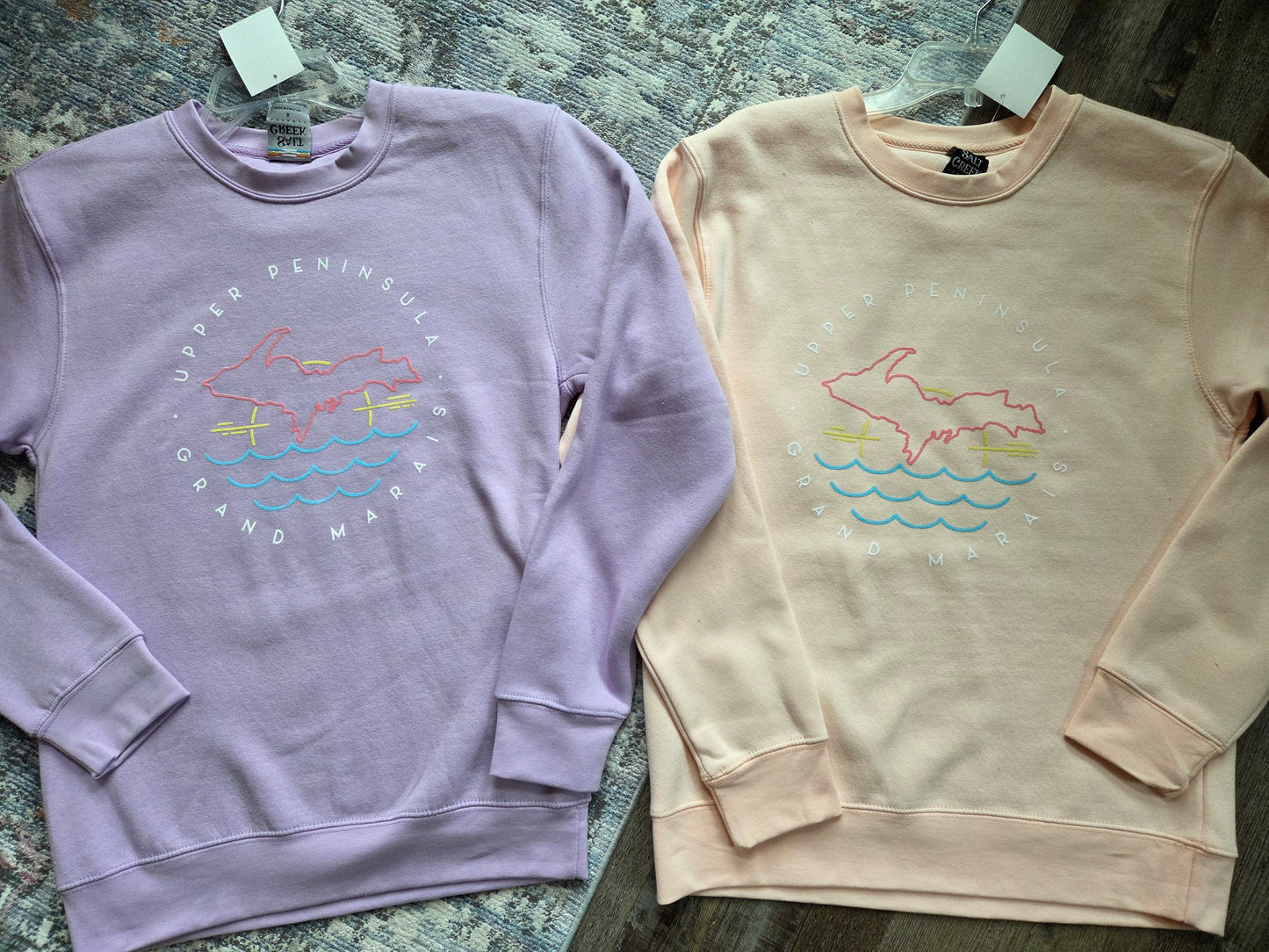 Crew neck sweatshirt - peach or lavender