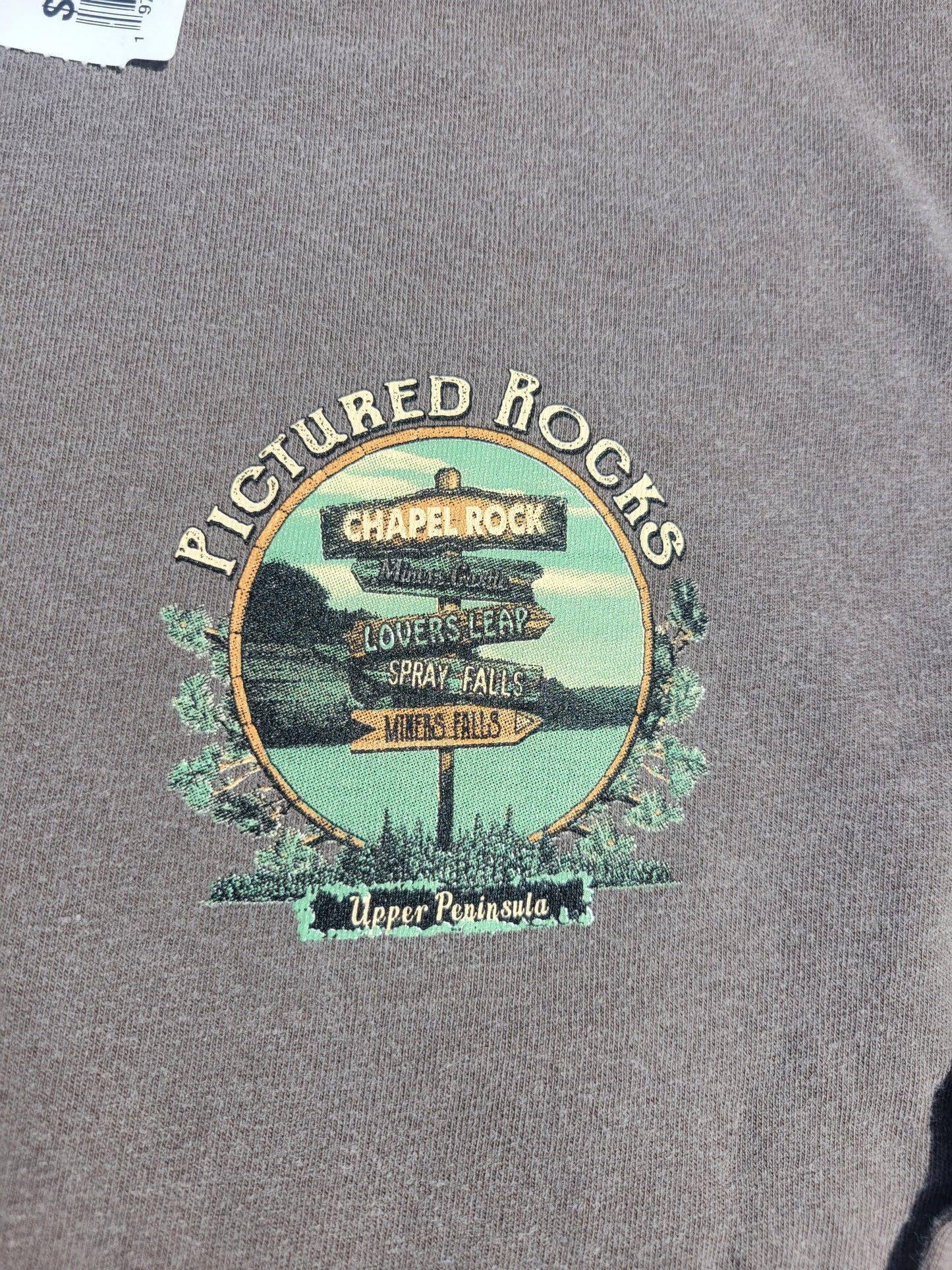 Long sleeve Pictured Rocks brown