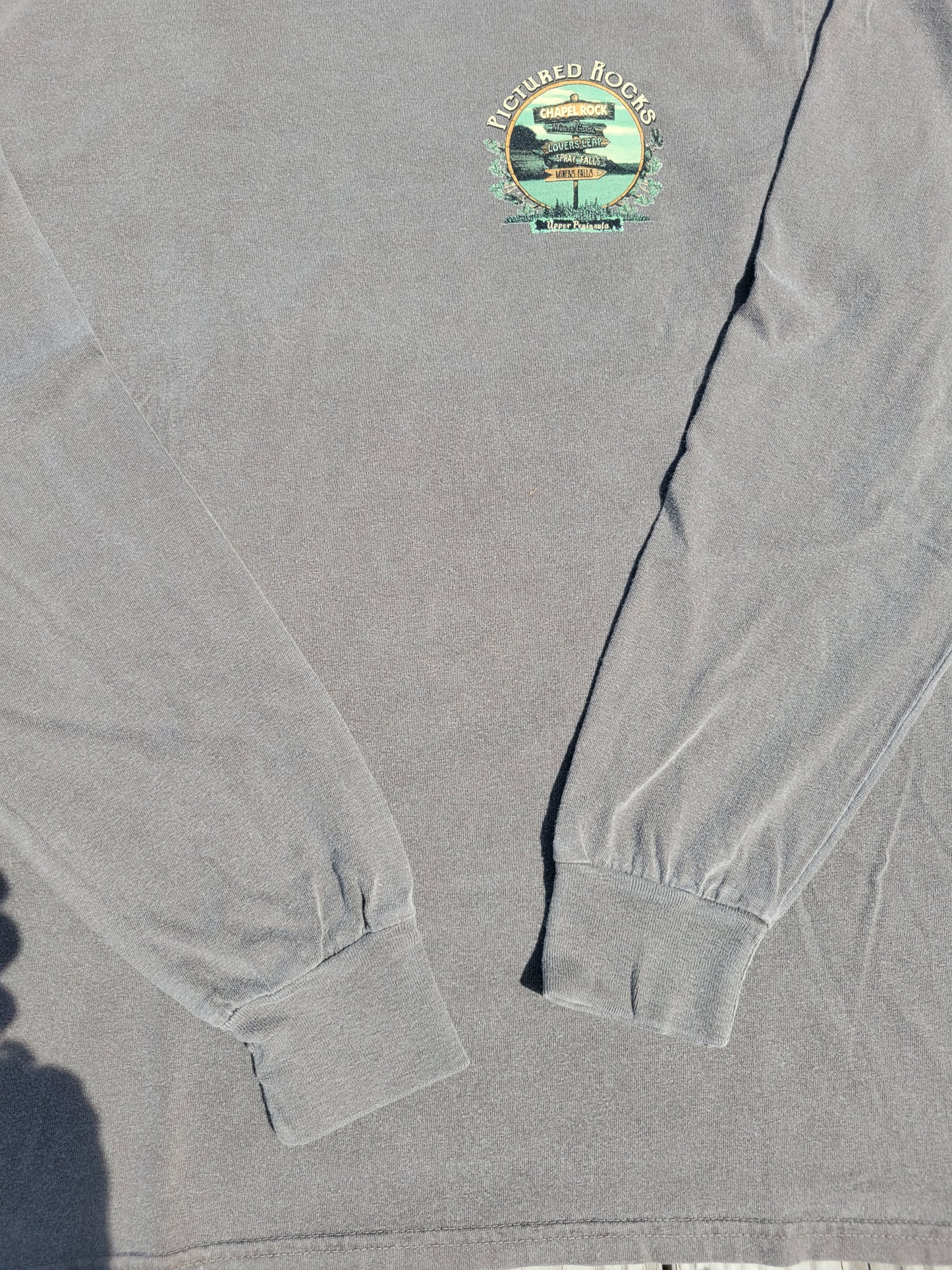 Long sleeve Pictured Rocks brown