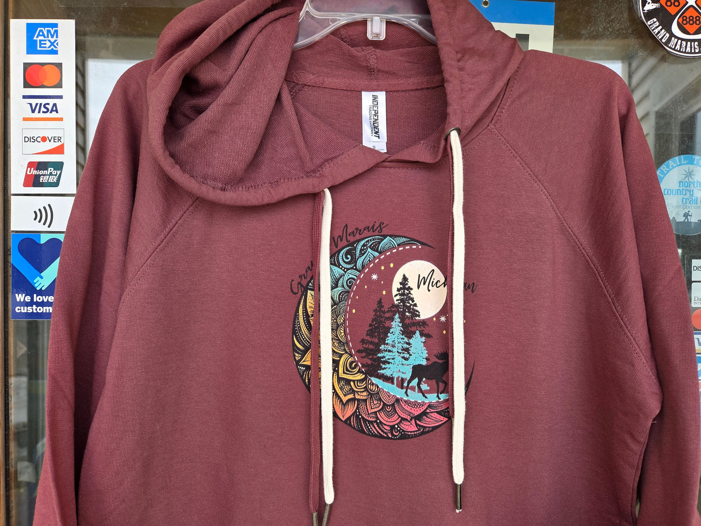 Lightweight hoodie - port color