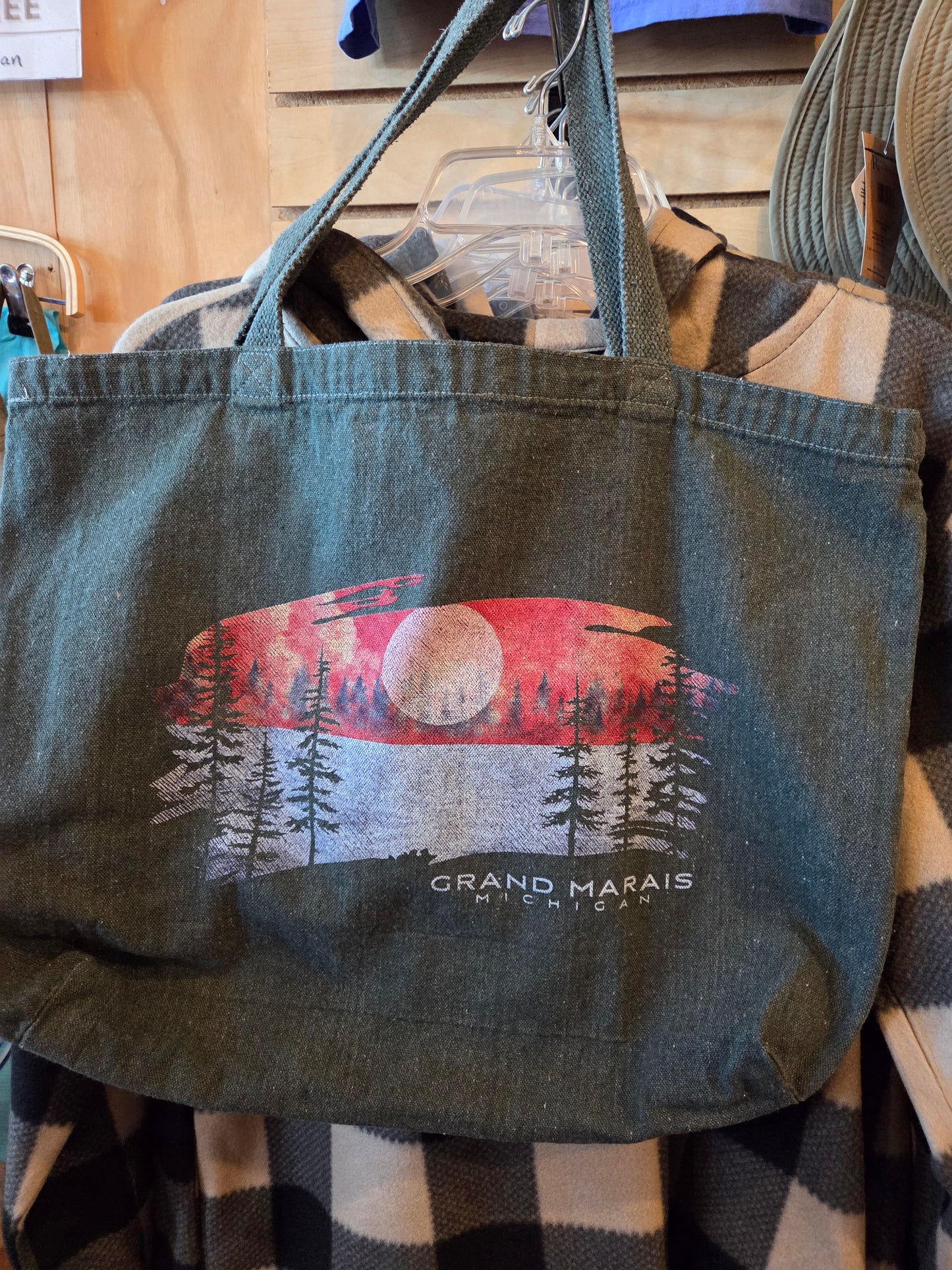 Bag - Grand Marais - Pine or Smoke