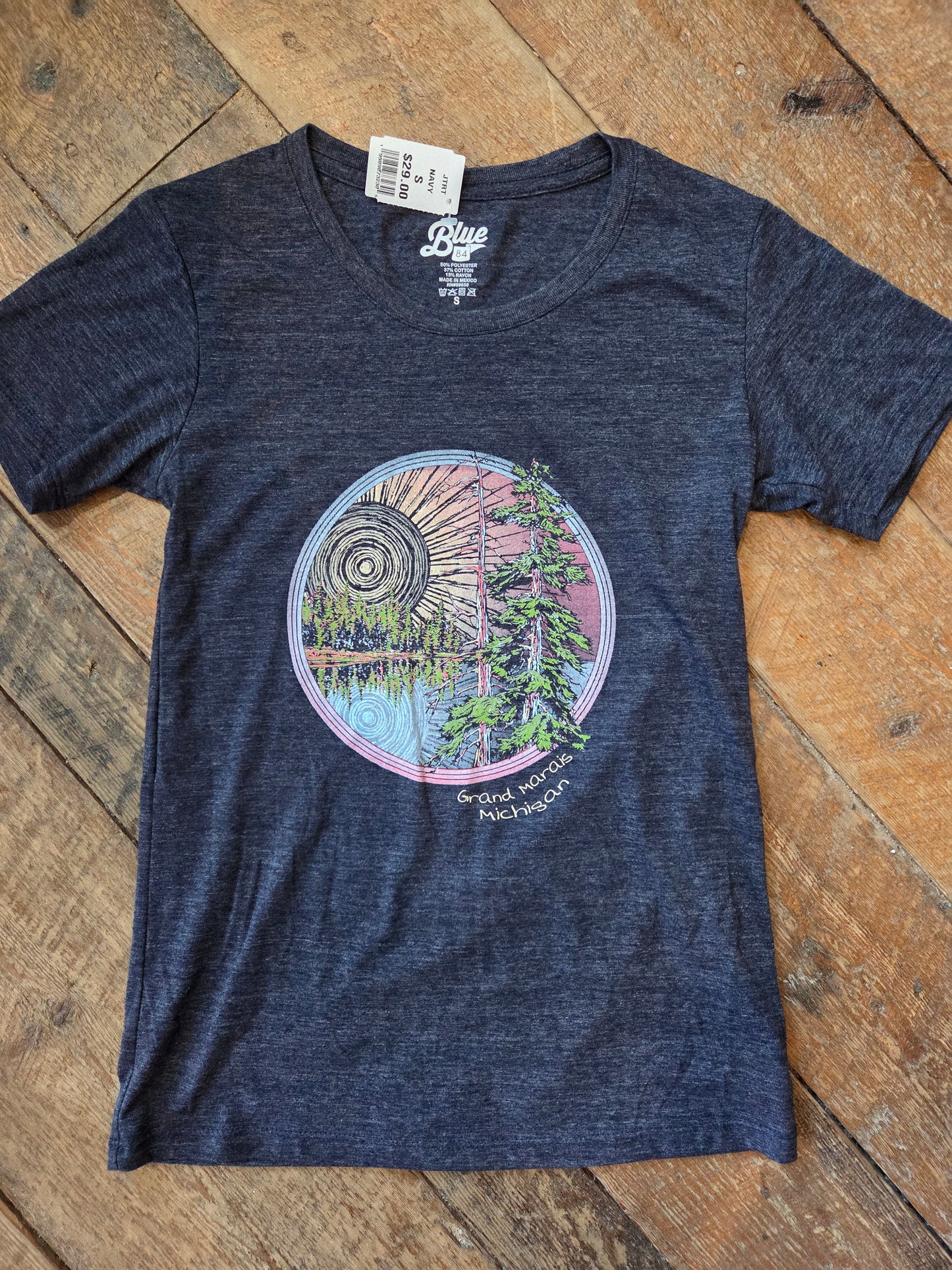 Ladies scoop neck short sleeve
