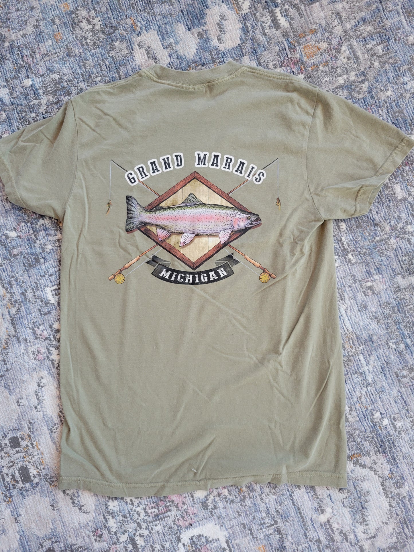 Trophy Trout Short sleeve T shirt - Khaki color