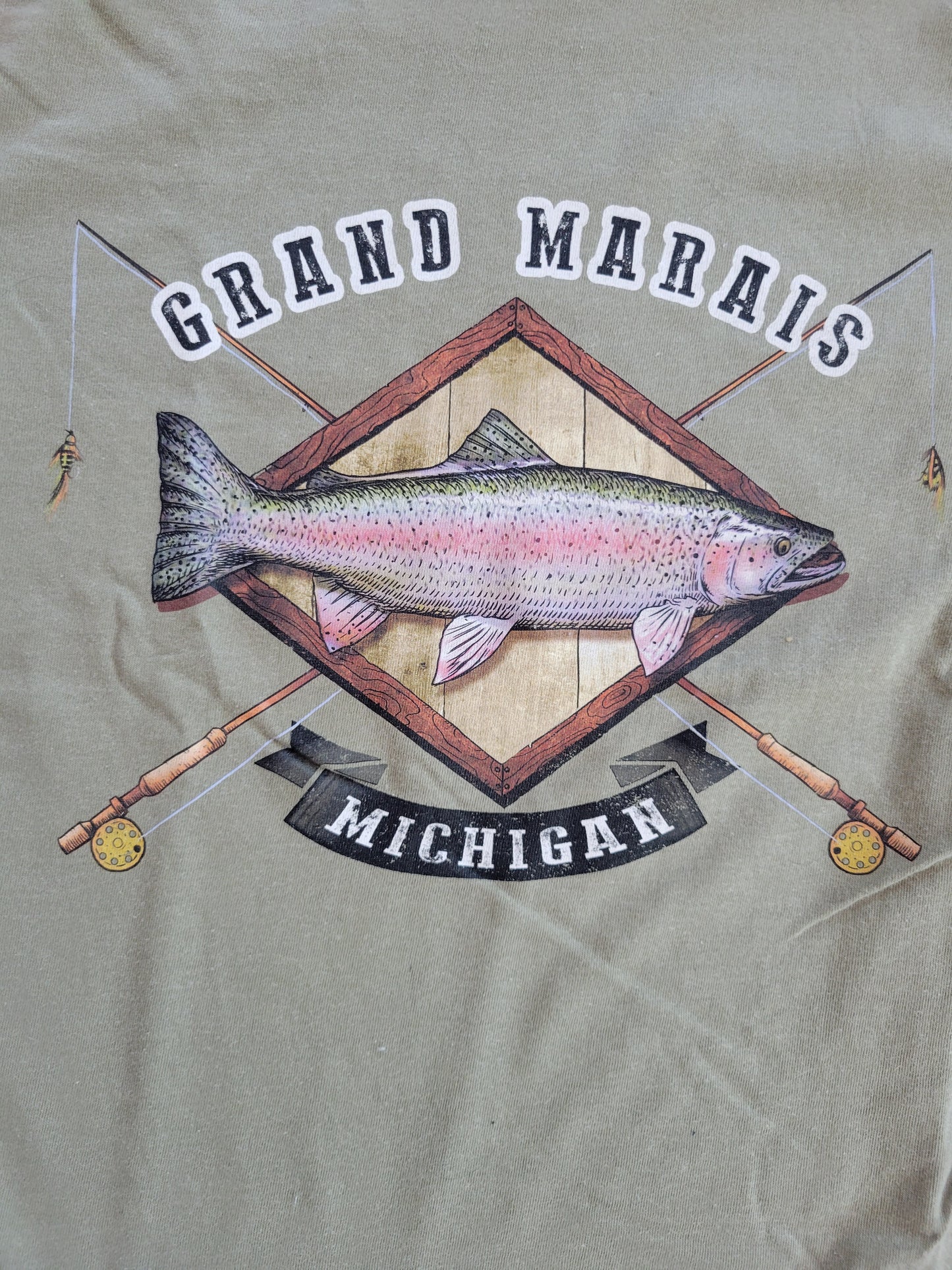 Trophy Trout Short sleeve T shirt - Khaki color