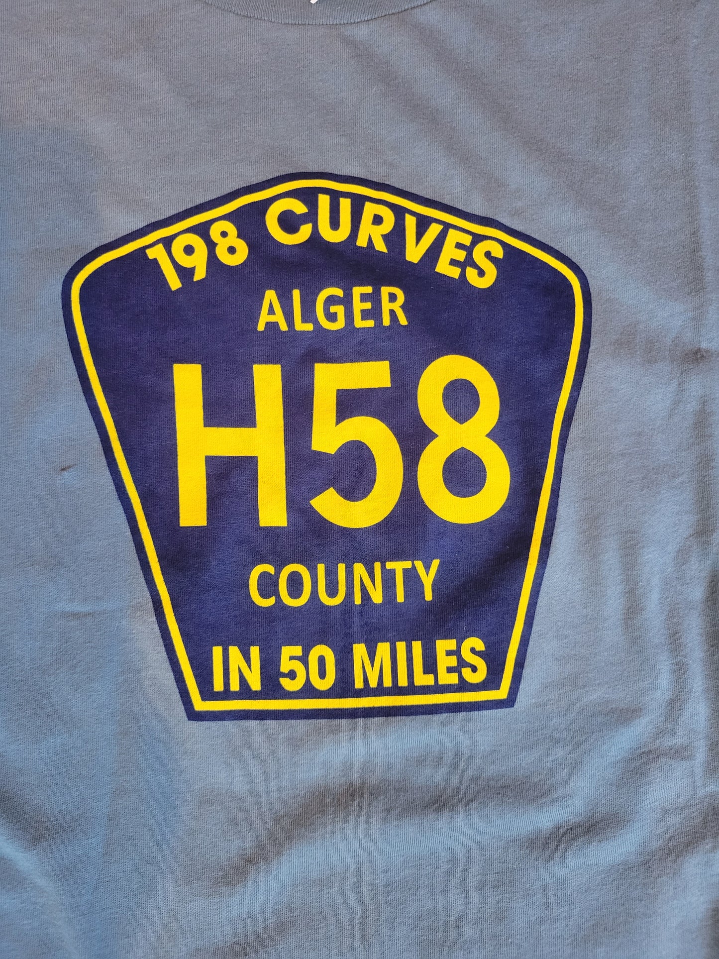 H 58 Curves short sleeve t shirt